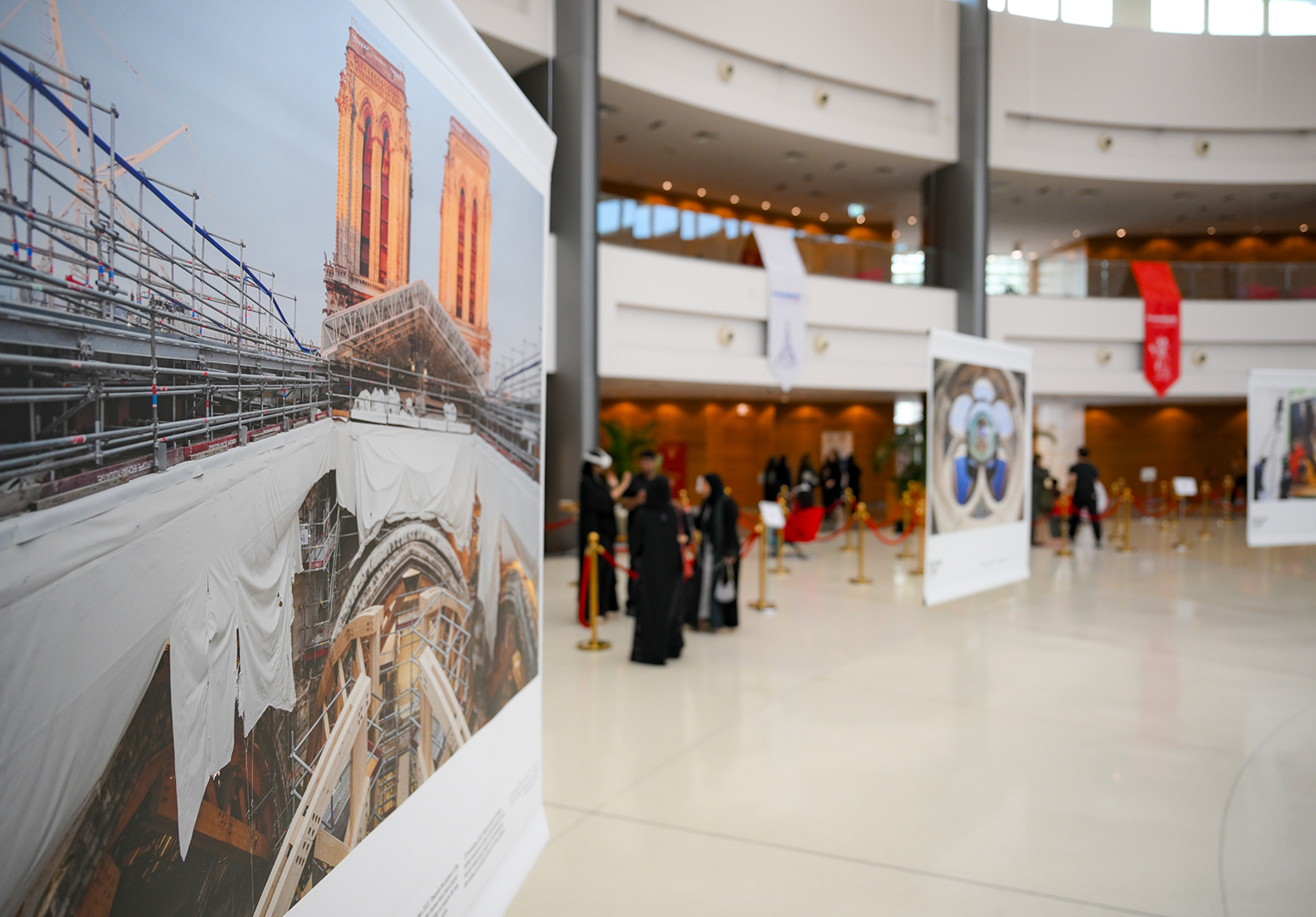 التعاون والشراكات