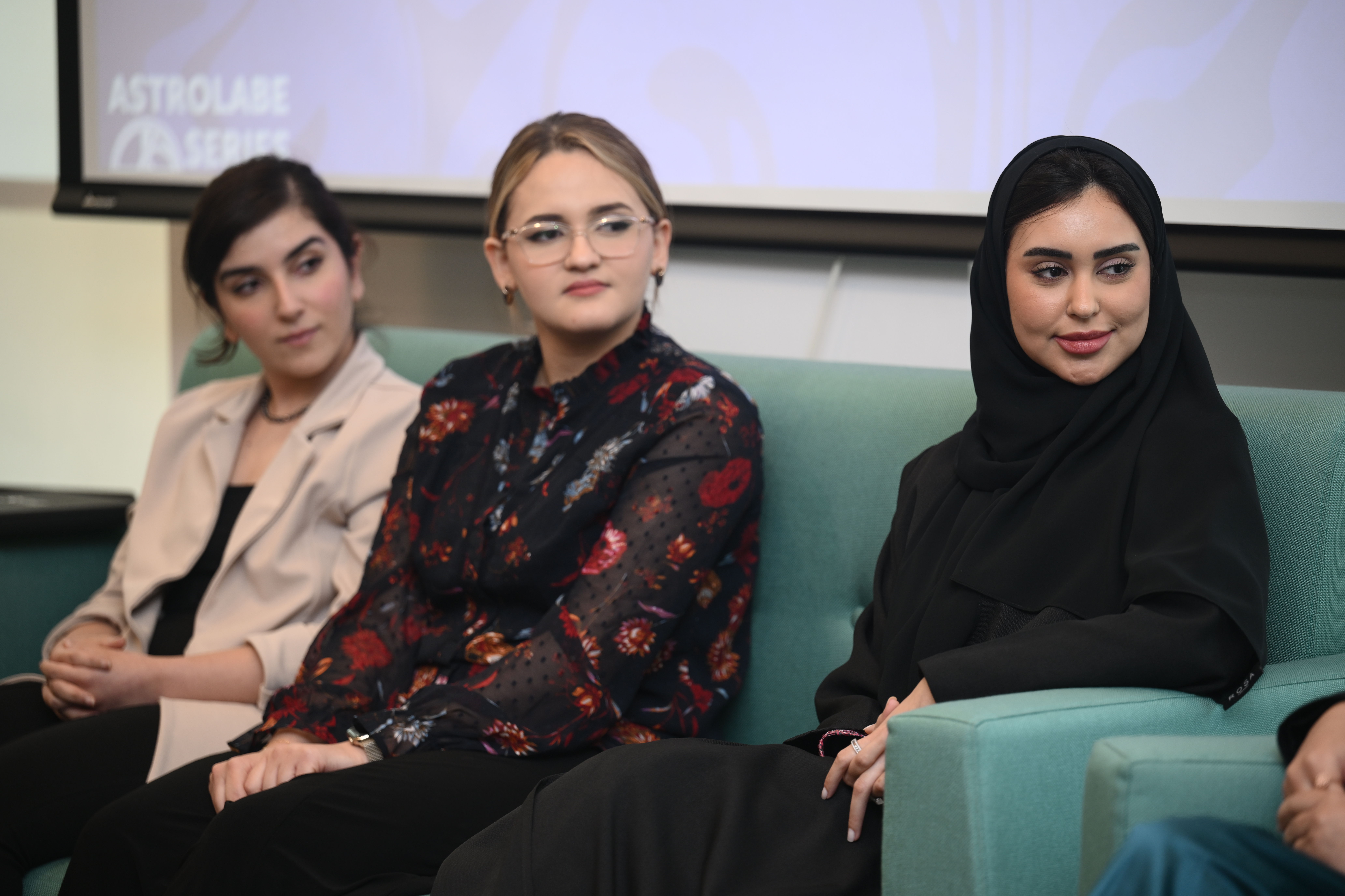 الدعم المهني للخريجين